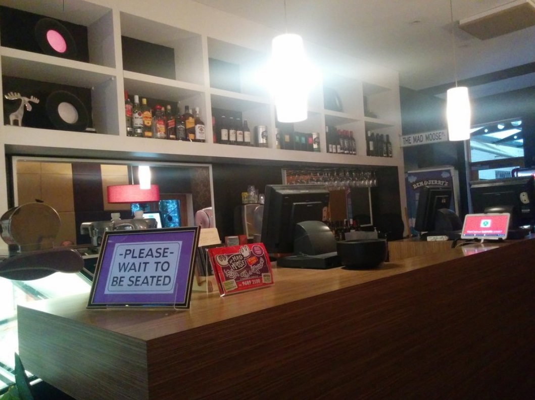 the mad moose bar yarraville